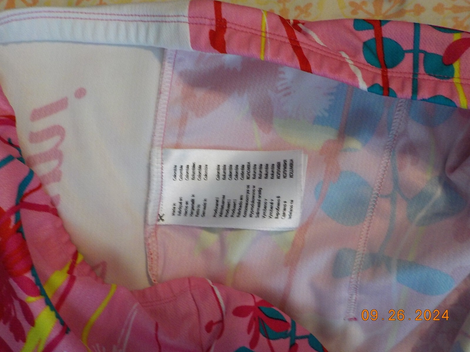 PEARL IZUMI MULTI COLOR PINK/RED/WHITE/AQUA/GREEN CYCLING SHIRT STYLE 0790 2011