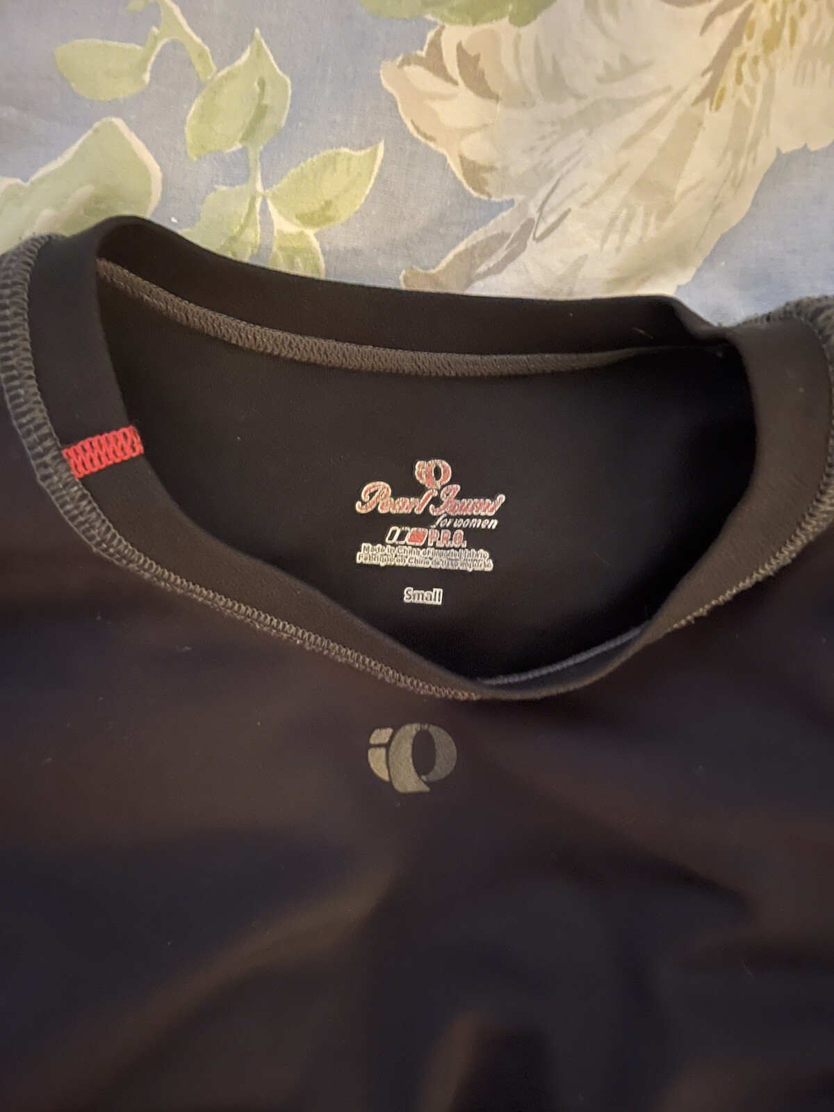 Pearl Izumi PRO Barrier Baselayer L/S Cycling Top, Women’s Small Road Biking