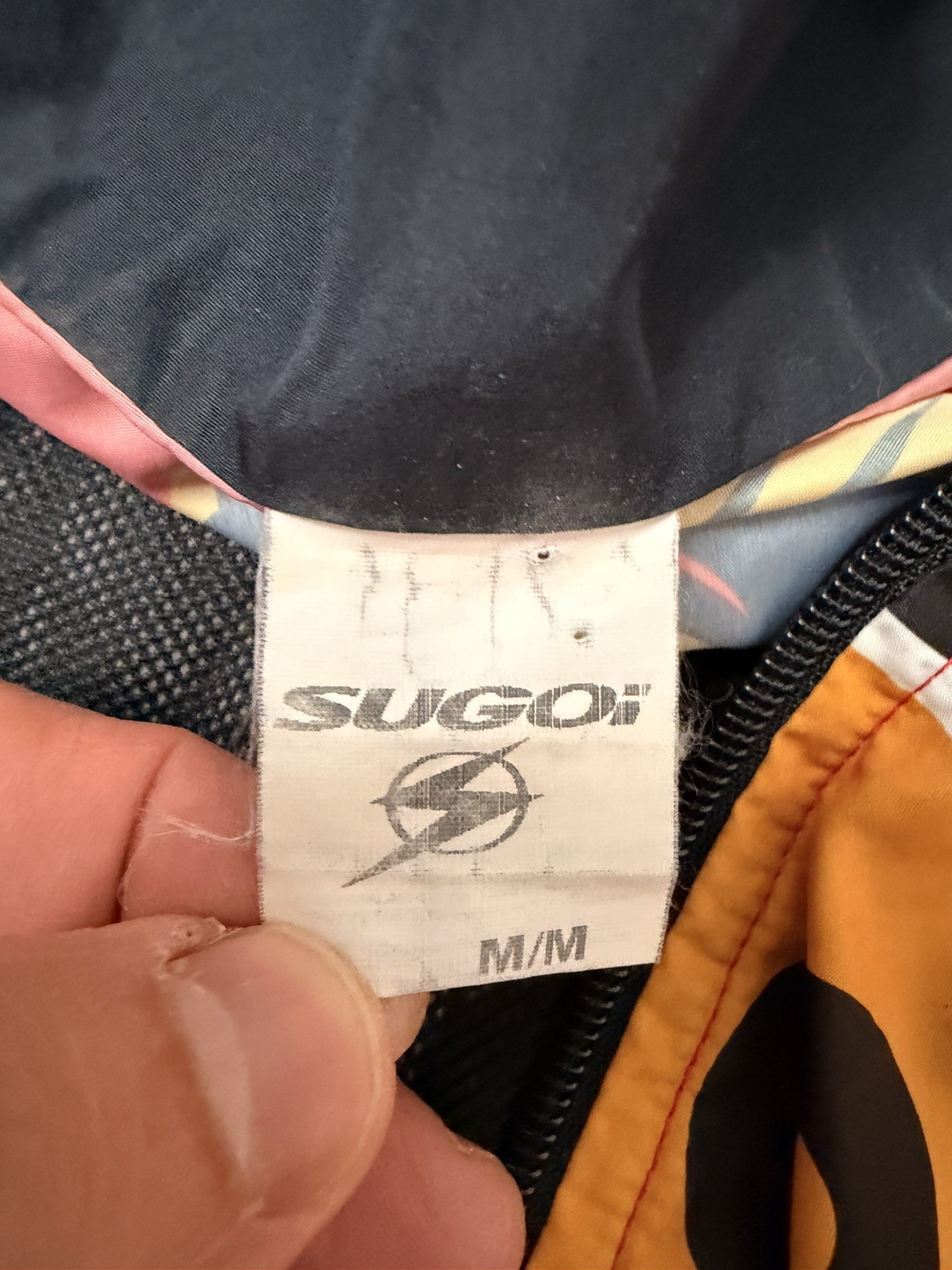 SUGOI Clif Bar Cycling Jacket Men’s Medium Full Zip Sleeveles. Back Partial Mesh