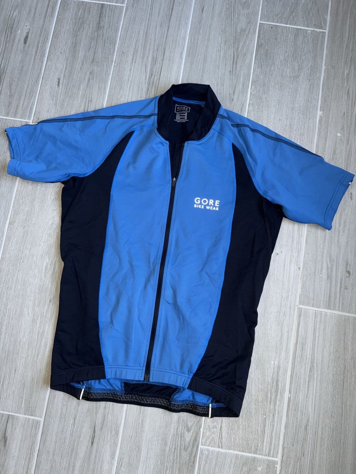 Gore Bike Wear Short Sleeve Cycling Biking Jersey Men’s Small Black Blue