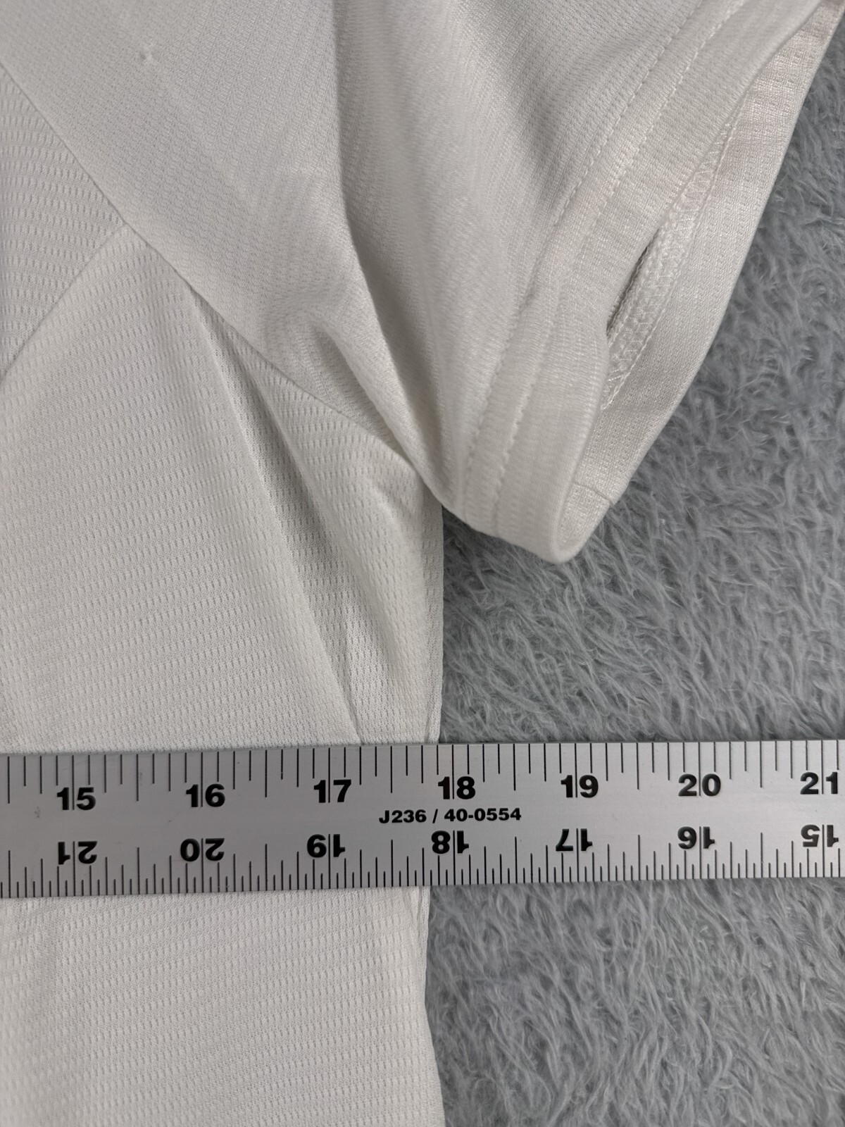 REI Cycling Jersey Womens Large White 1/2 Zip Pockets 100% Polyester US Made