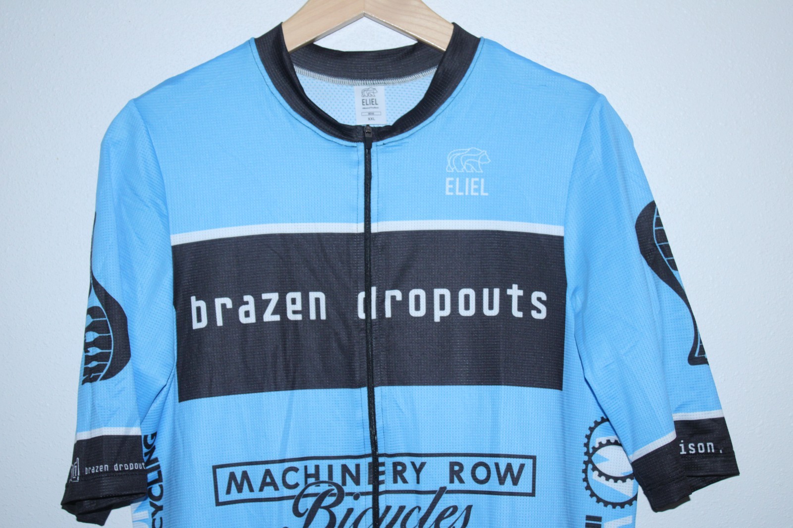 Rapha Sky Men’s Cycling Team Jersey XXL Rear Pockets 46″ Chest 24/30″ T2B Blue ~