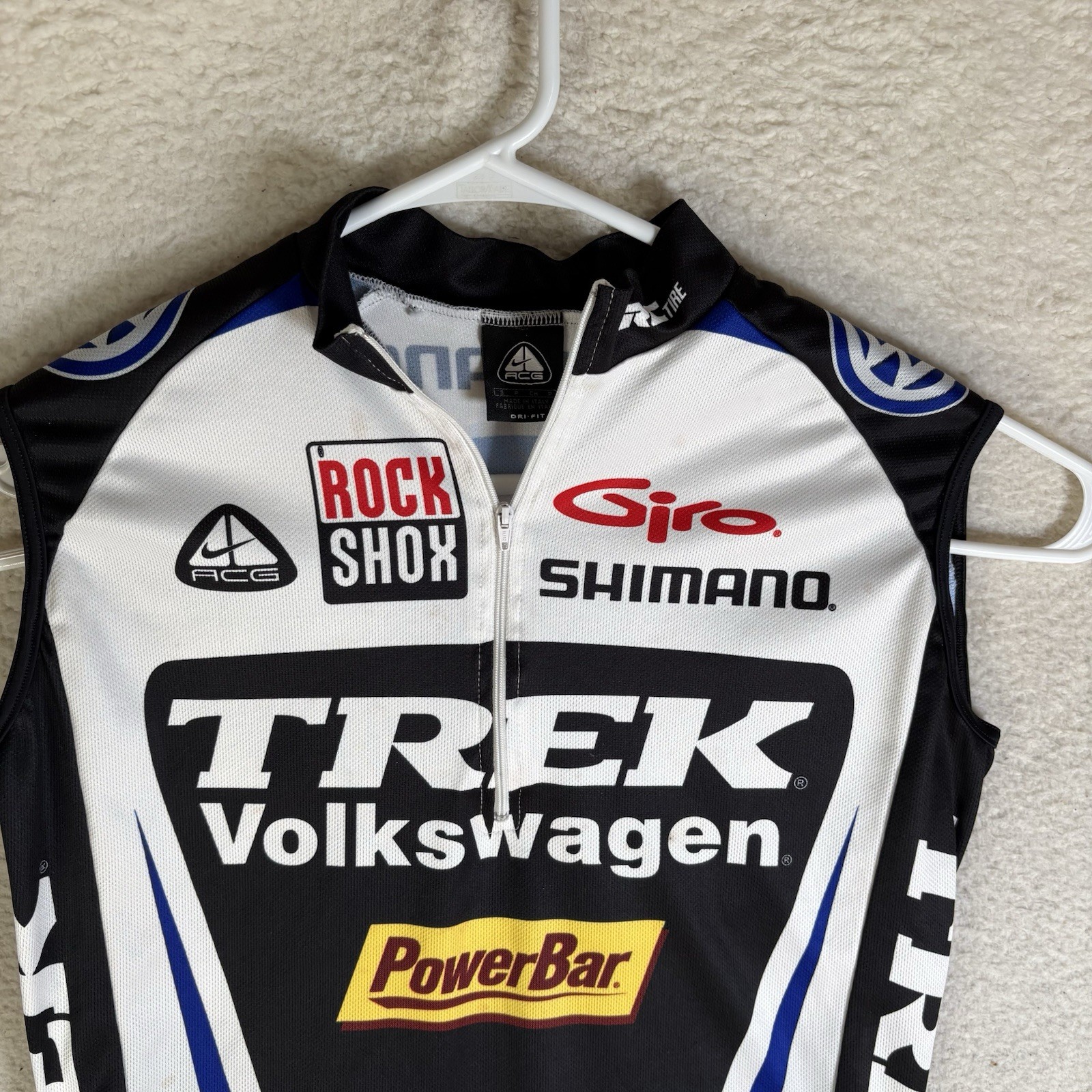 Vintage Nike ACG Trek Cycling Jersey Mens Small Volkswagen 1/4 Zip Sleeveless