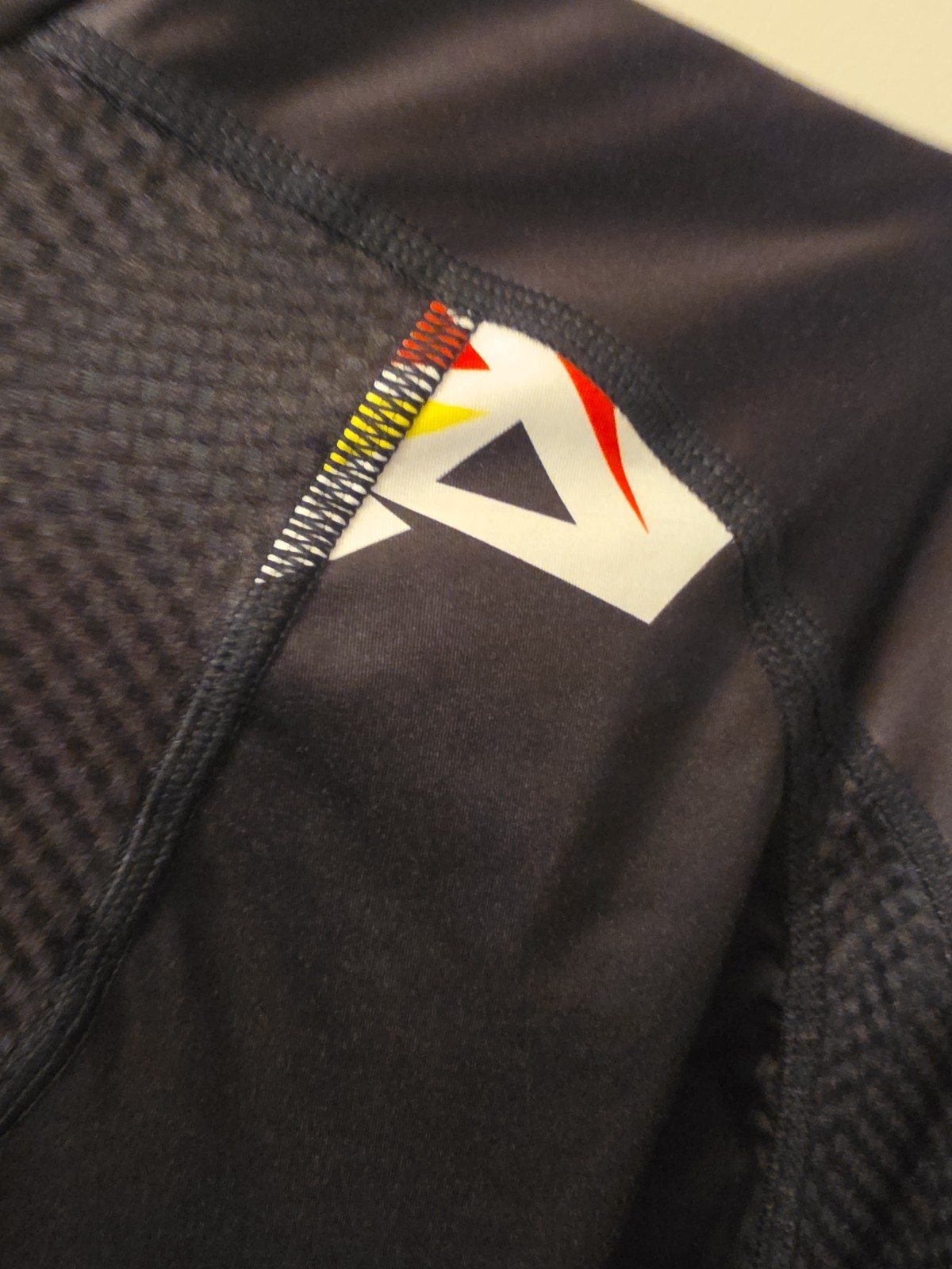 Hincapie Full Zip Short Sleeve Cycling Shirt Size Medium