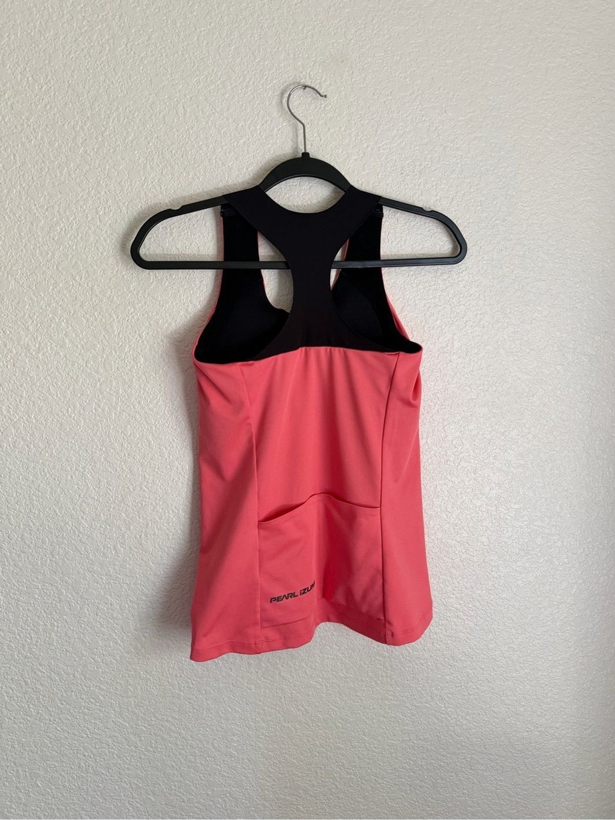 Pearl Izumi Women’s Symphony Sleeveless Cycling Tank S Sugar Coral