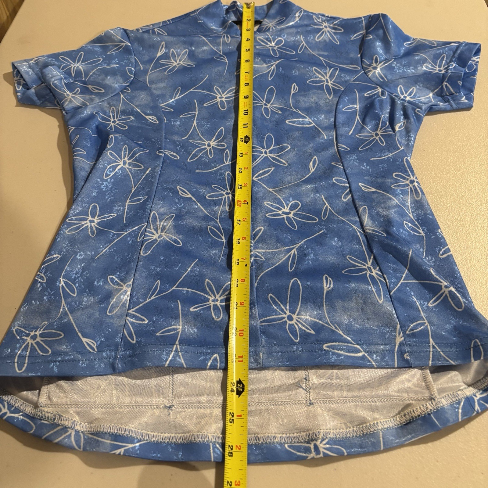 Canari Womens Large CYCLING Biking JERSEY Back pockets 3/4 Zip A-11