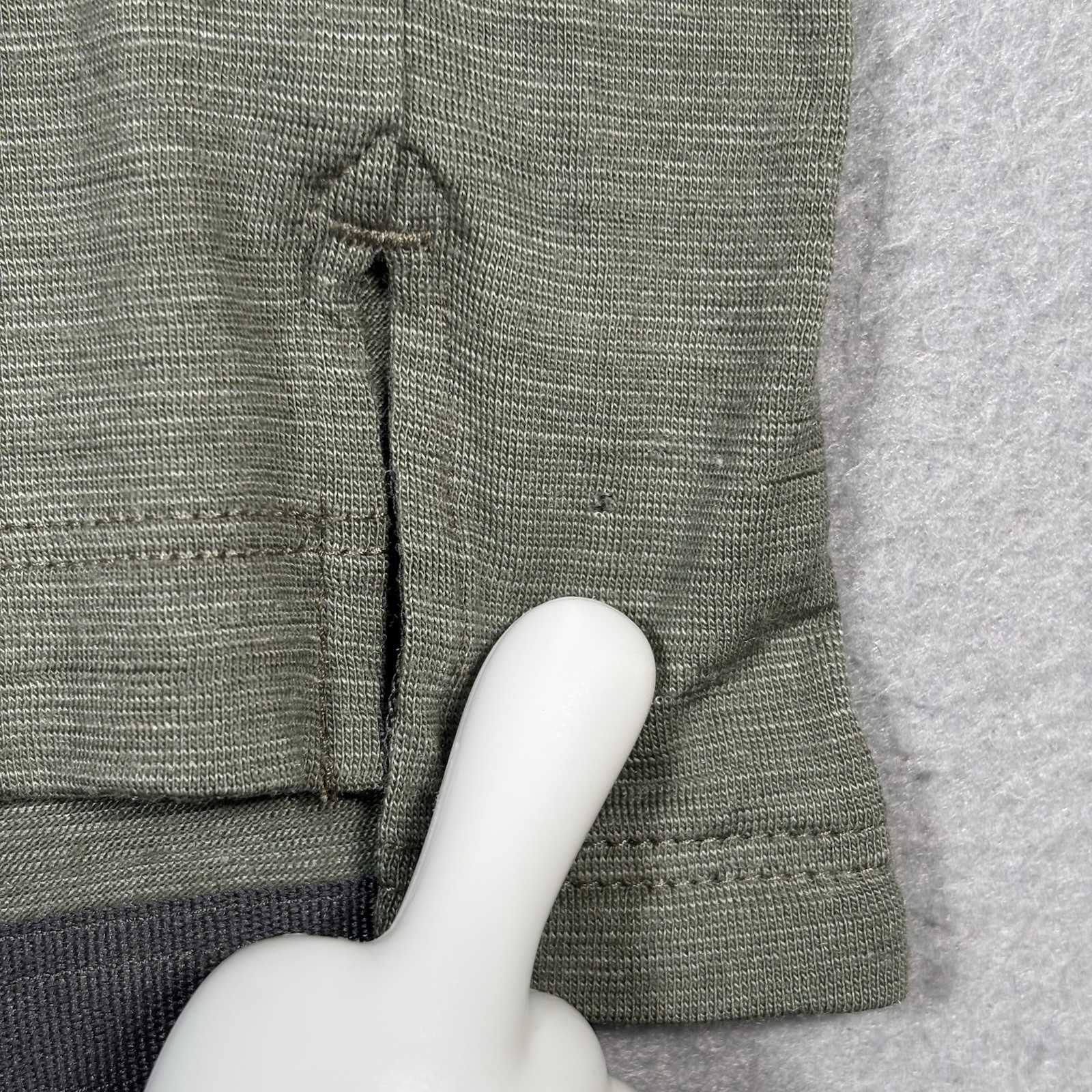 Kitsbow Kyber Collared Henley Shirt Men’s Large Heather Green Merino Wool Holes