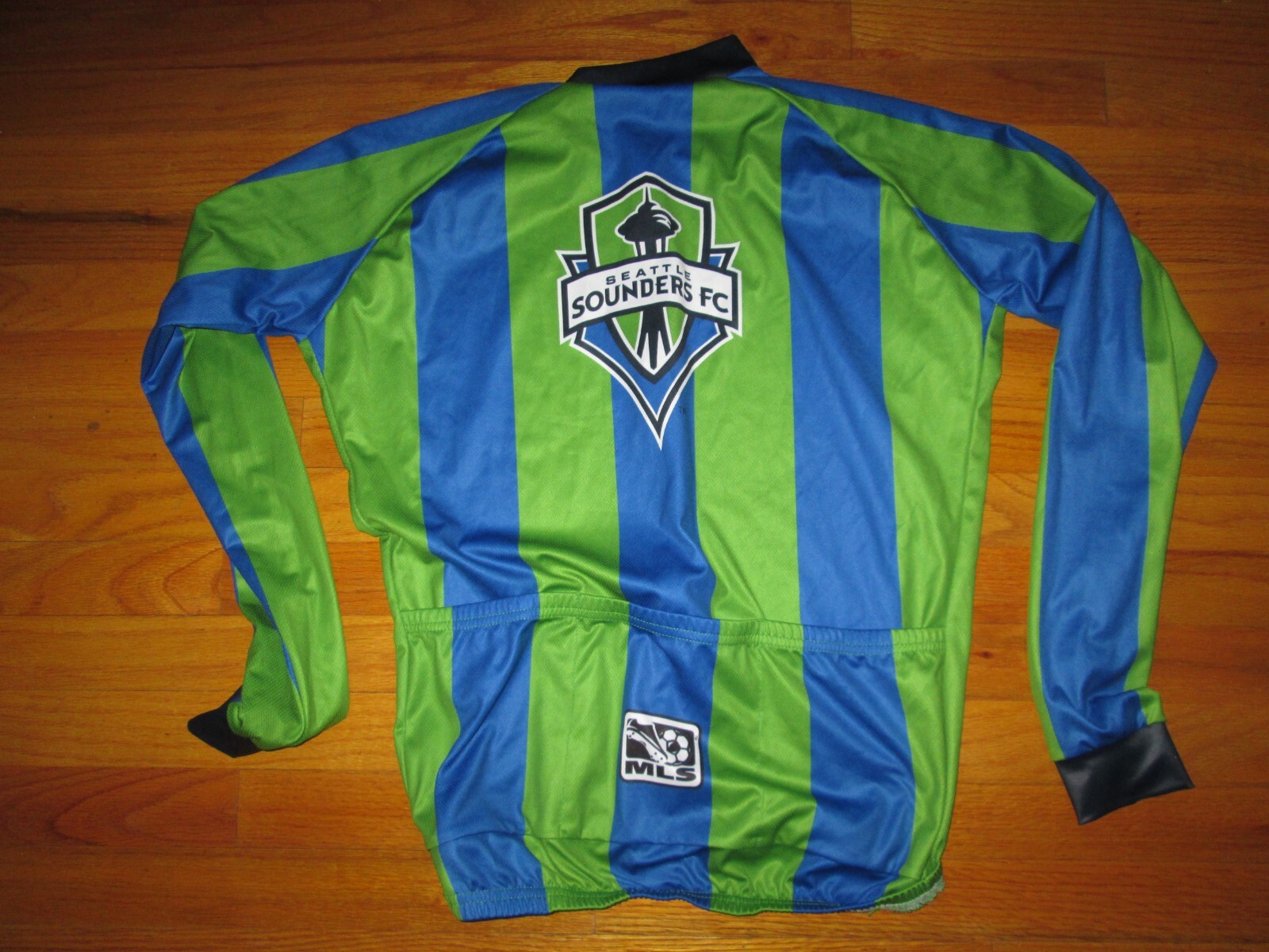 VOMAX Seattle Sounders FC MLS Cycling Bicycle team 3/4 ZIP jersey Medium EUC USA