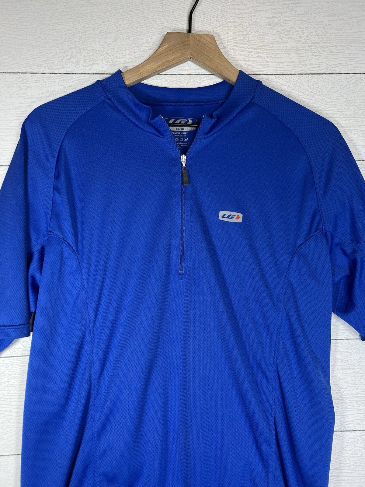 Louis Garneau XL Blue Performance Cycling Cyclist Bicycle Jersey Back Pockets