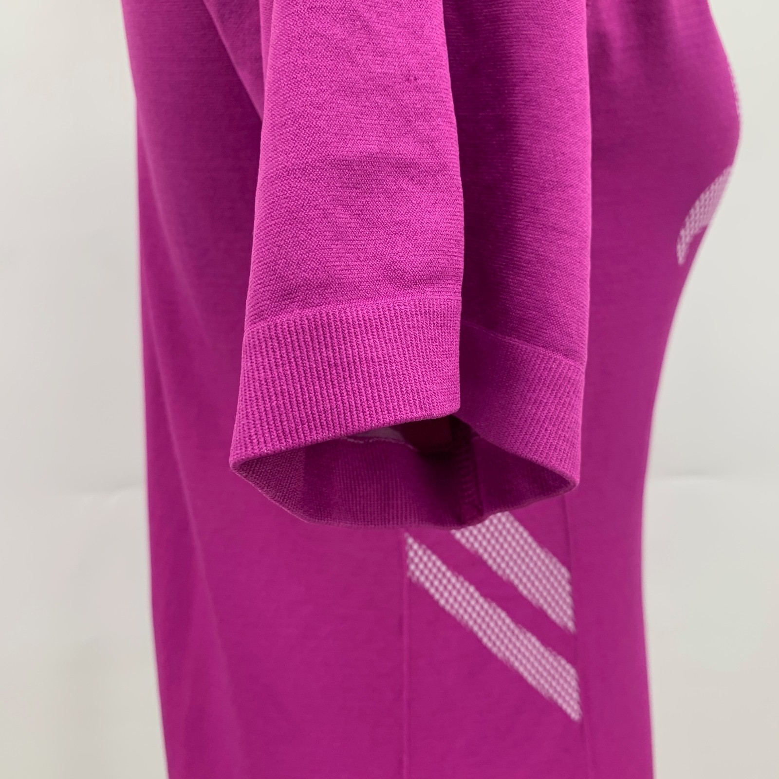 SheBeest Jersey Womens M Medium Cherise Short Sleeve Half Zip Cycling Shirt