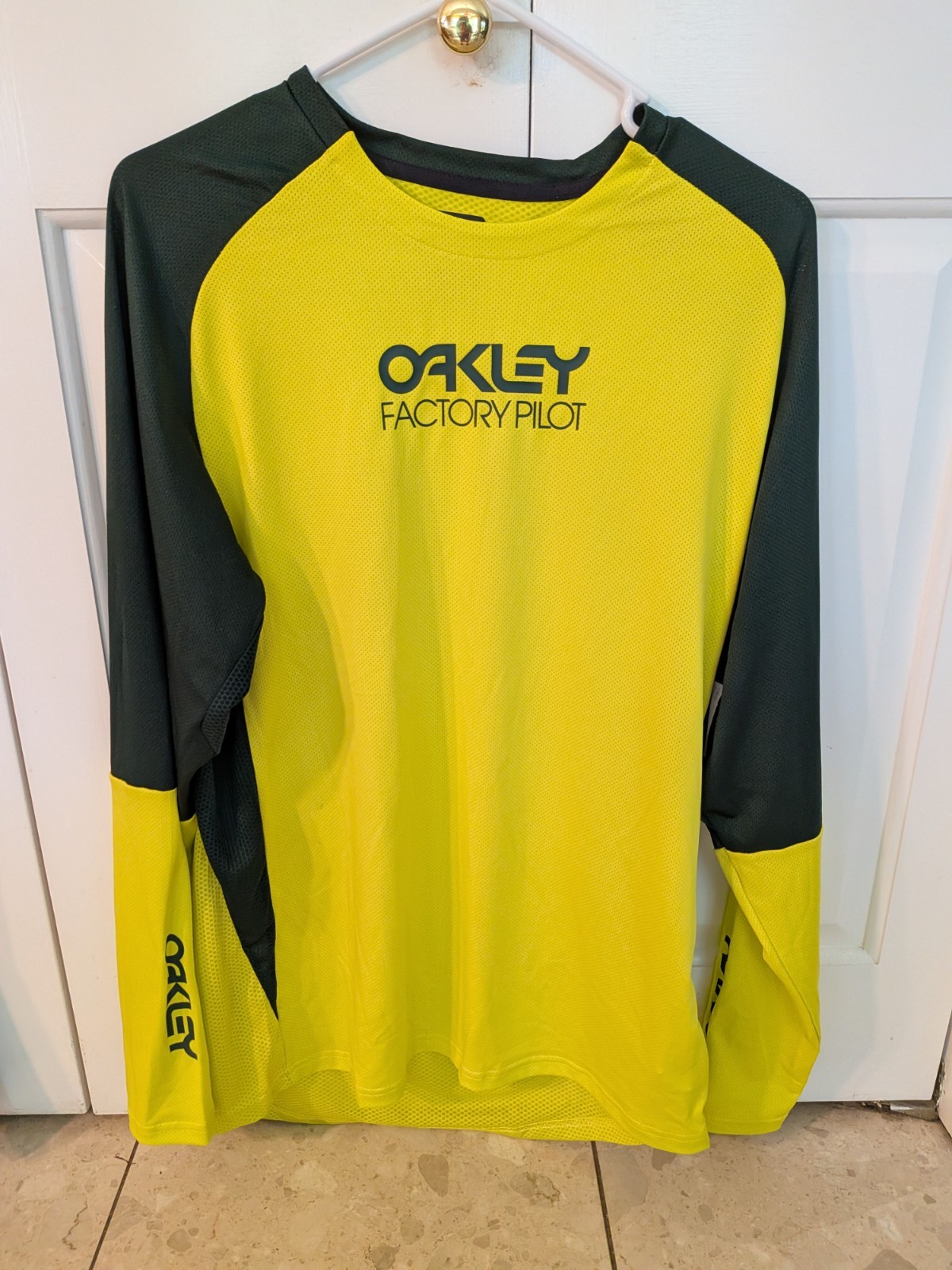 Oakley Factory Pilot MTB Ls Jersey Long Sleeve T- Shirt Large + Super 73 New