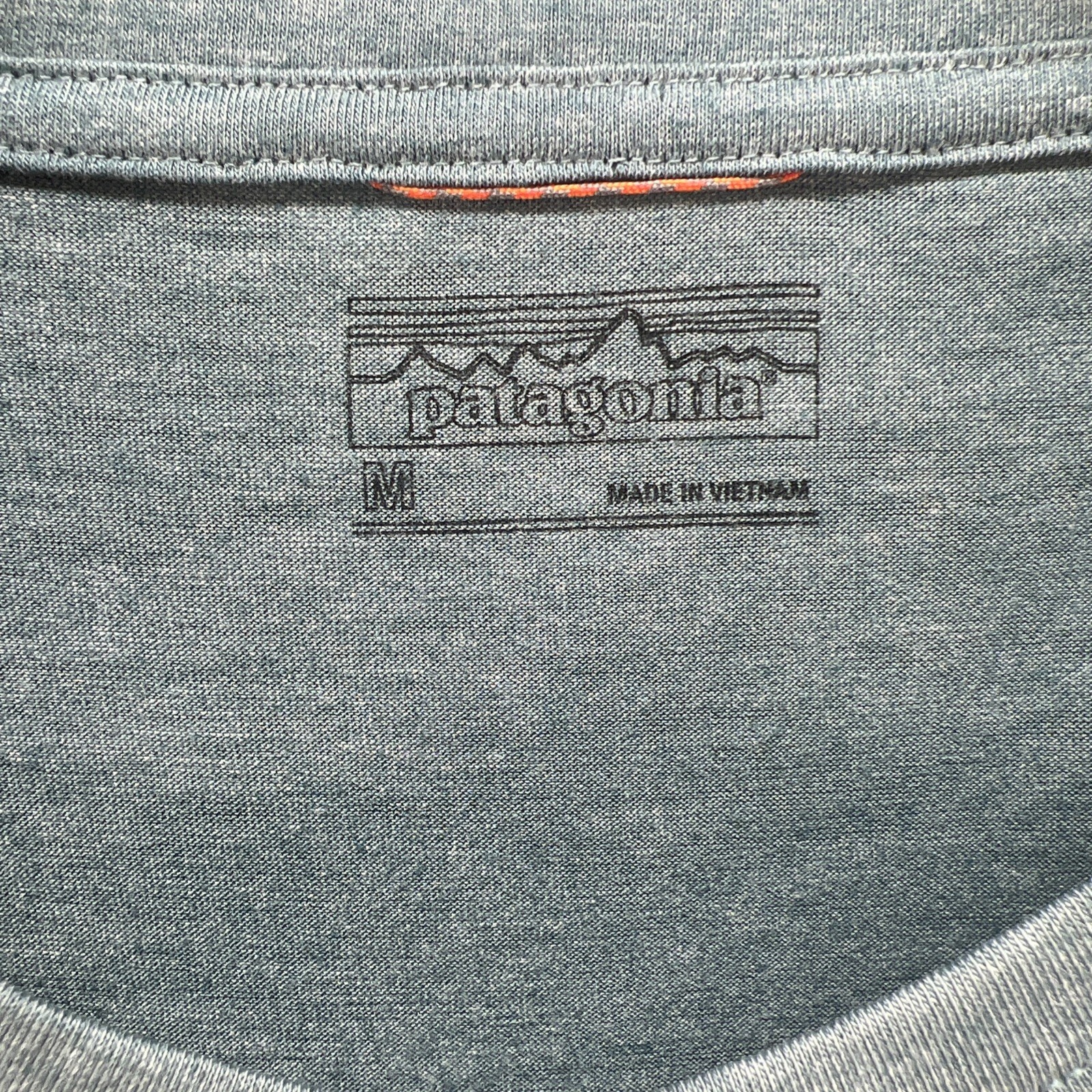 Patagonia Men’s Size Medium Nine Trails Bike Jersey Gray 3/4 Sleeve Shirt 24425