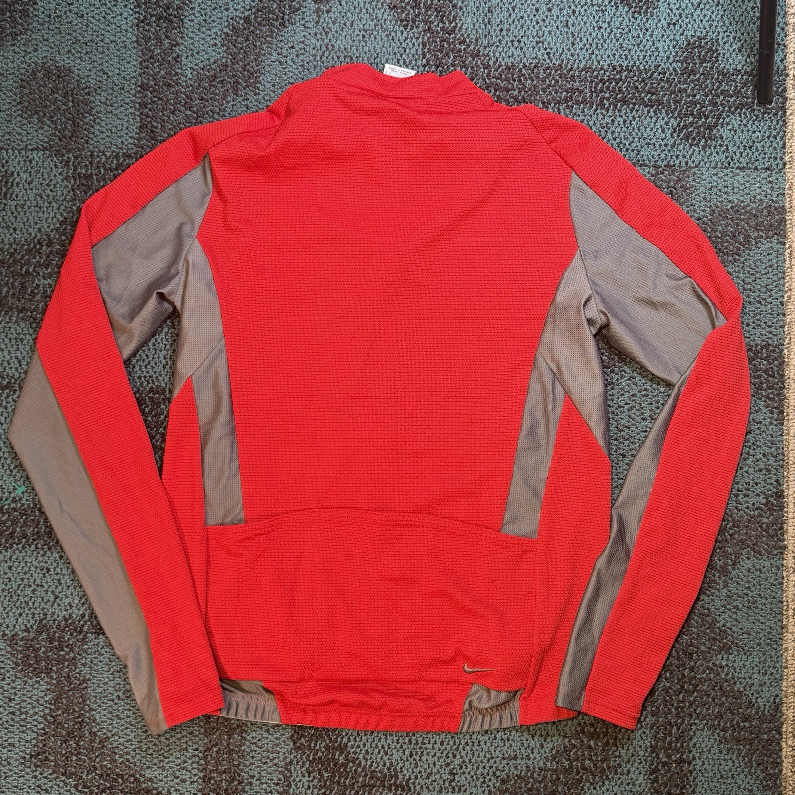 Nike Sphere Dry Element Therma Cycling Top Gray Red Athletic Base layer Y2K