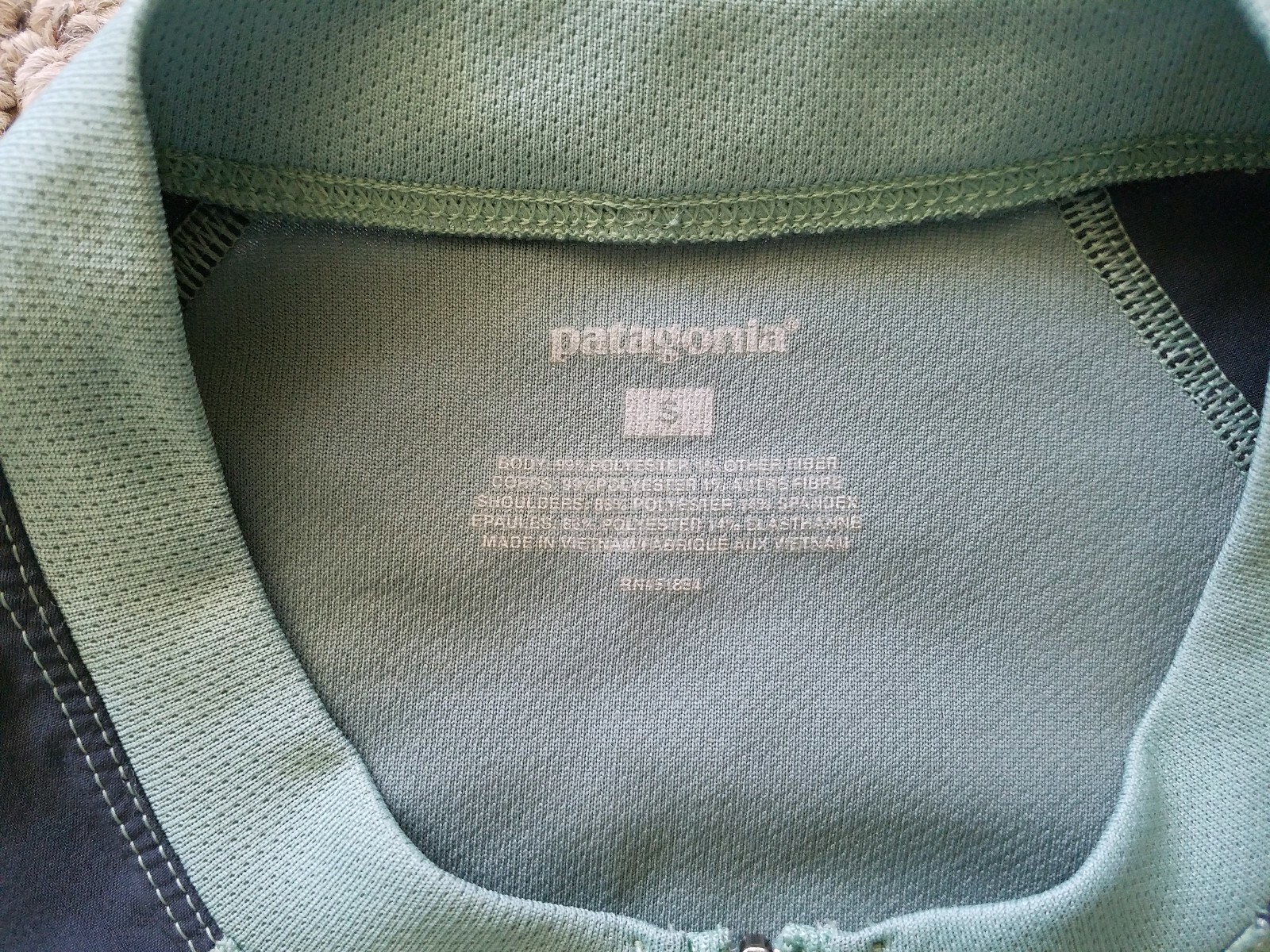 EUC Patagonia Women’s Short Sleeve Cycling Jersey Color Green Size Small Bike