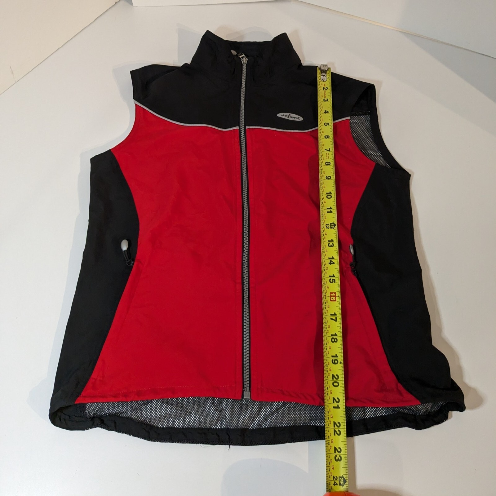 Shebeest Women’s Medium Cycling Vest, Bike, Run, Packable, Mesh Back, Red, Black