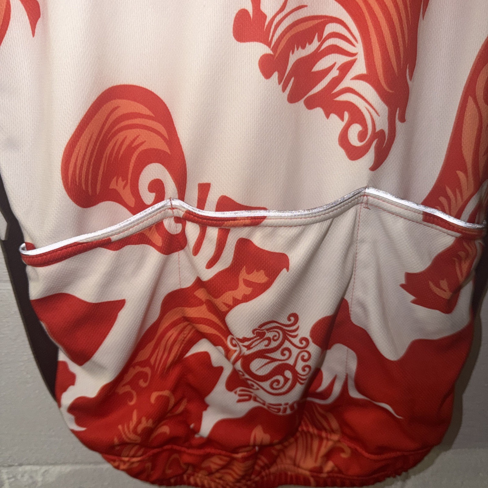 China Sogi Road Bike Race Jersey In Size Small With 3 Back Pockets!
