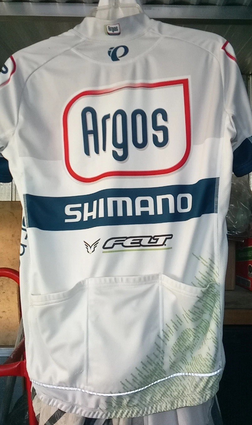 Team Argos Shimano Cycling Jersey with Authentic 2013 Team Signatures NEW Medium