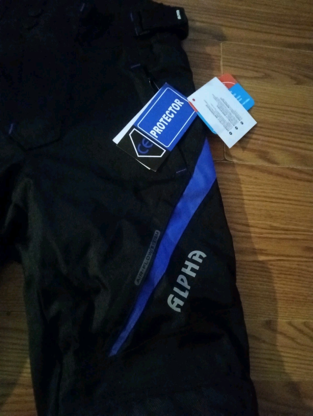 Alpha Cycle Gear – Padded Pants – Hi Vis Armor Sport Size 30 Waist