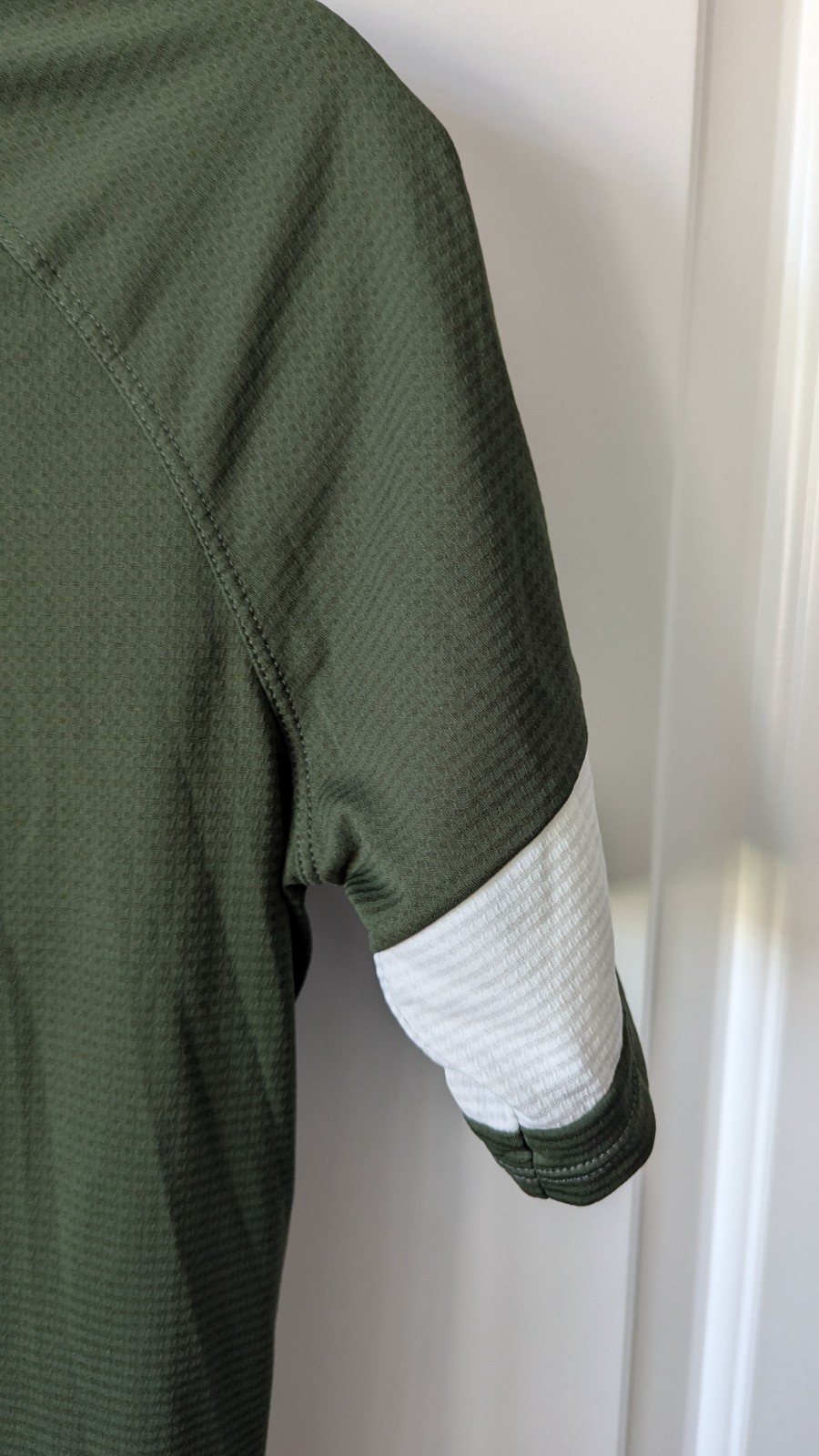 Rapha – Men’s Core Lightweight Jersey – Dark Green/White – Small