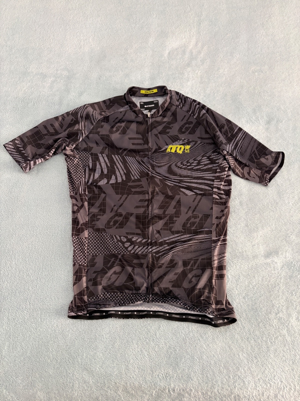 Attaquer Artist Series Graphite Men’s Cycling FULL KIT Jersey (XXL) & Bibs (XL)