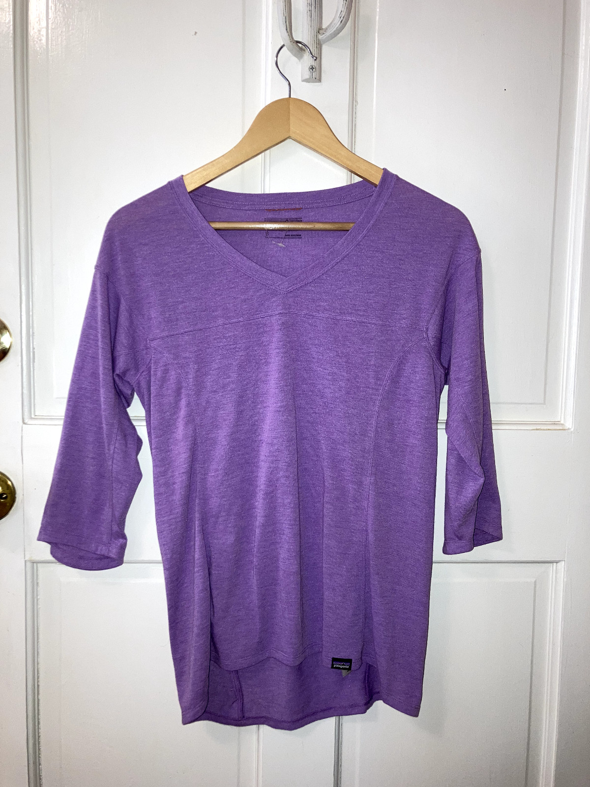 Patagonia W’s Sm Nine Trails Bike Jersey Purple 3/4 Sleeve Excellent Condition