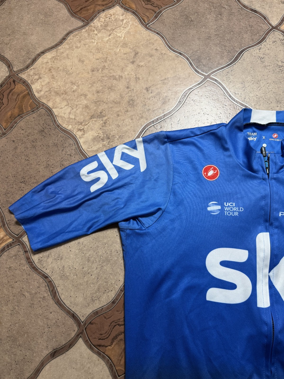 RARE CYCLING SHORT SLEEVE SHIRT JERSEY TRIKOT SKY CASTELLI ORIGINAL SIZE M
