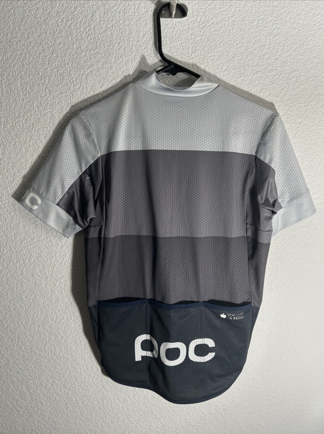 POC Men’s M Essential Logo Road Cycling Jersey Hydrogen Two Tone Gray Fendo