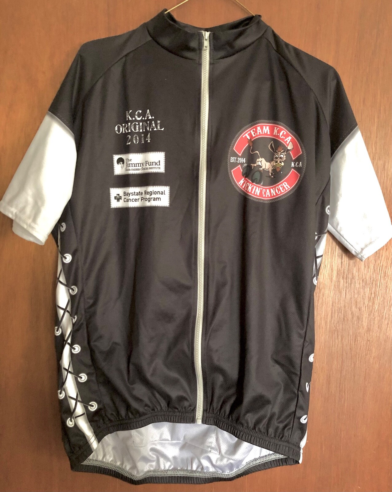 NEW VOmax Team KCA Kickin Cancer Jimmy Fund Baystate Men’s Cycling Jersey Sz L