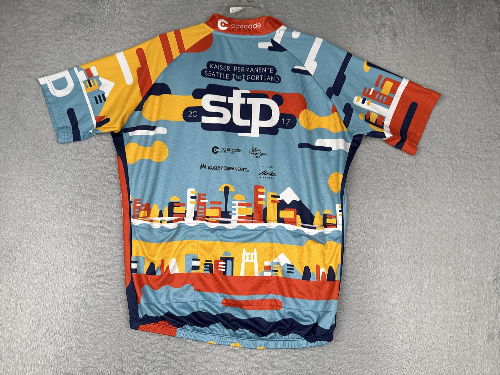 Cascade Cycling Jersey Mens XL Red Yellow Blue STP 2017 1/2 Zip Pockets Bike