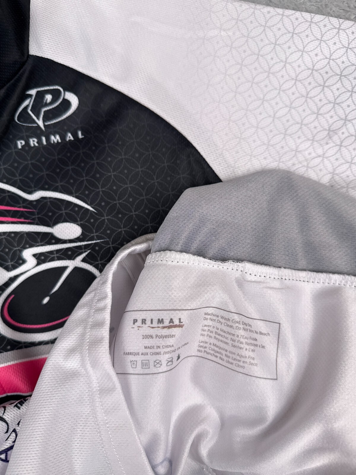Primal Cycling Jersey Women Medium White Black Pink Ribbon Komen Aspen Snowmass