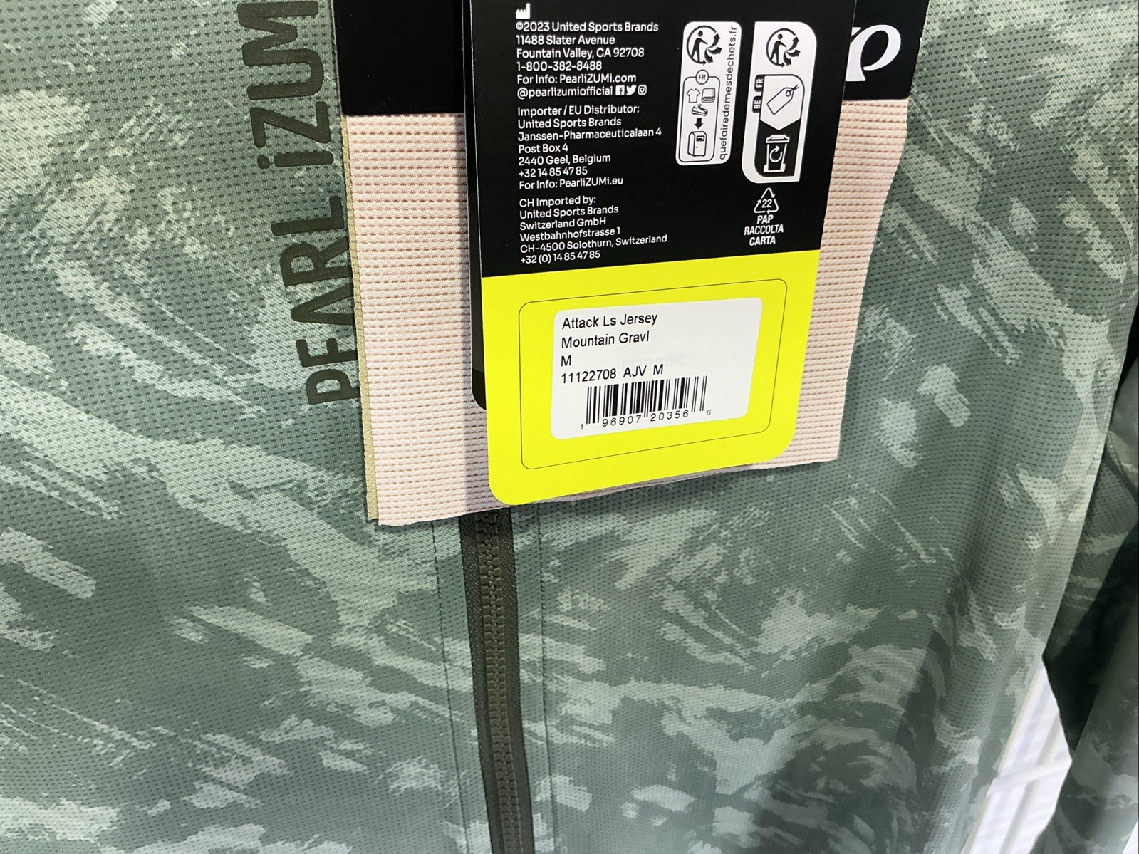PEARL iZUMi Attack Long-Sleeve Jersey – Men’s Medium Mountain Gravel $100