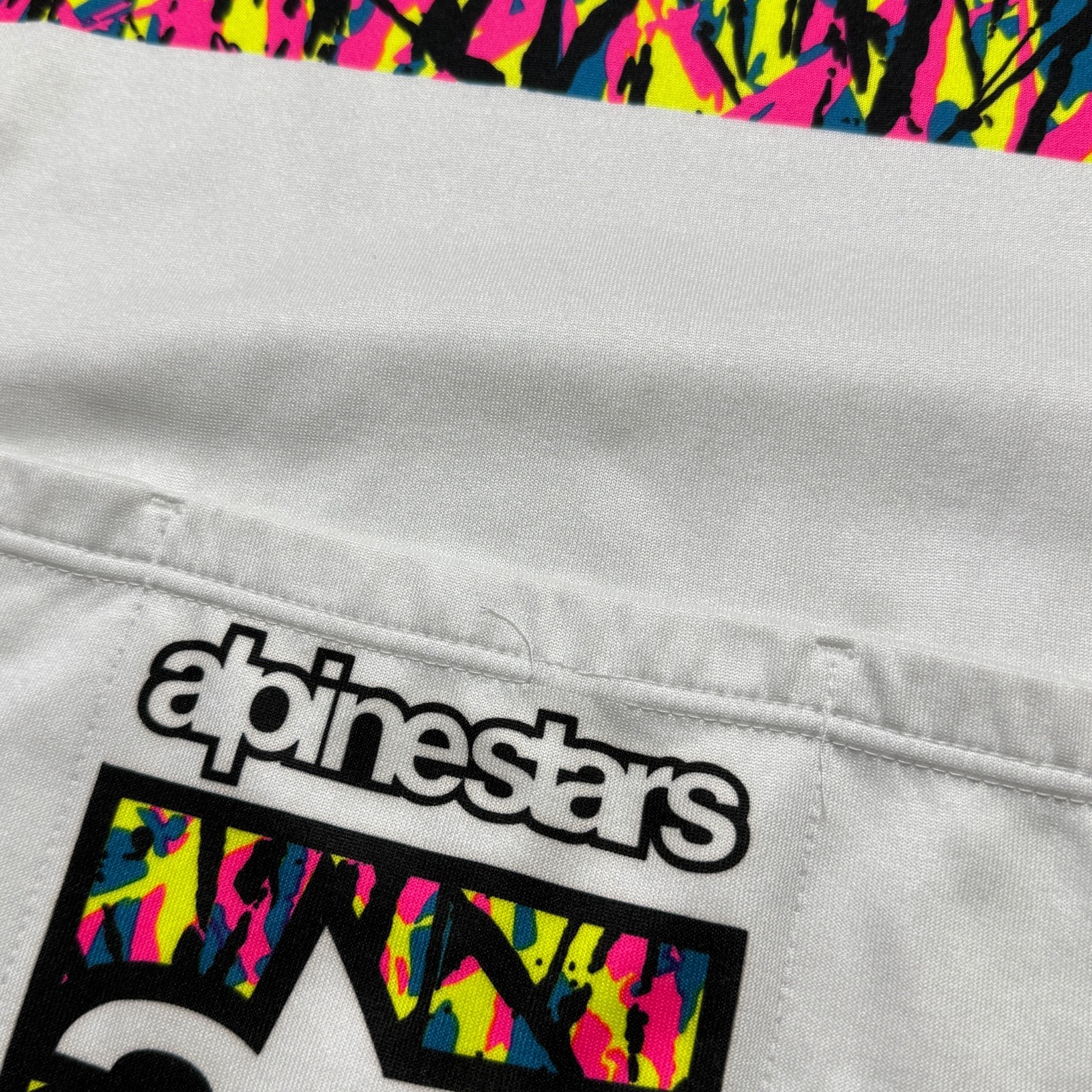 Rare Vintage 90s Alpinestars USA Cycling Retro Jersey Neon Splatter T-Shirt Sz L