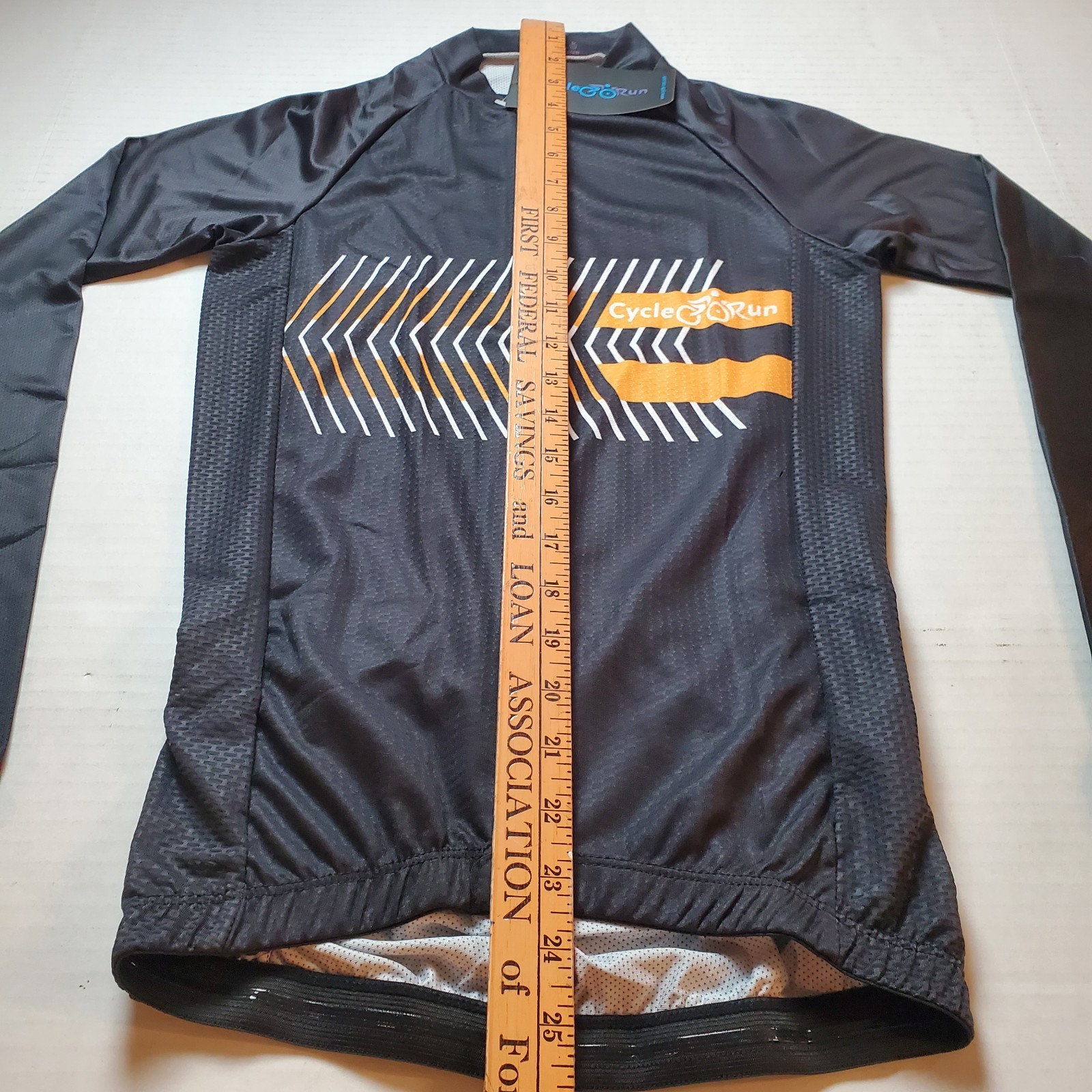 Cycle-Run Black/Orange Full Zip Long Sleeve 100% Polyester Shirt Women’s Size XS