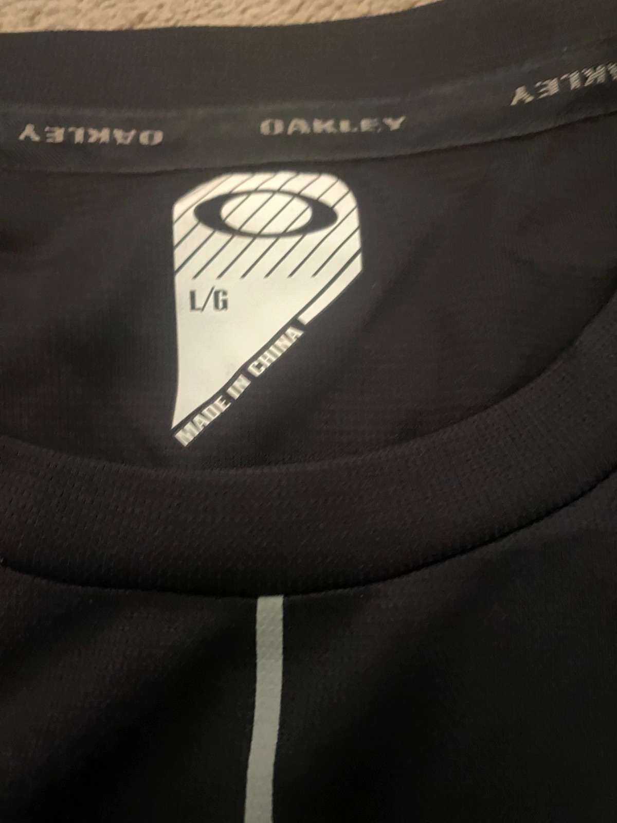 New Vintage Oakley MTB Bike Jersey Black Grey Spring 2012 Mens Large