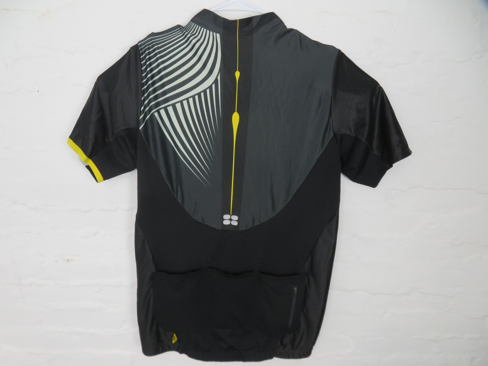 Nike Shirt Mens Large Black Gray Dri-FIT Cycling Jersey Half Zip Back Pockets