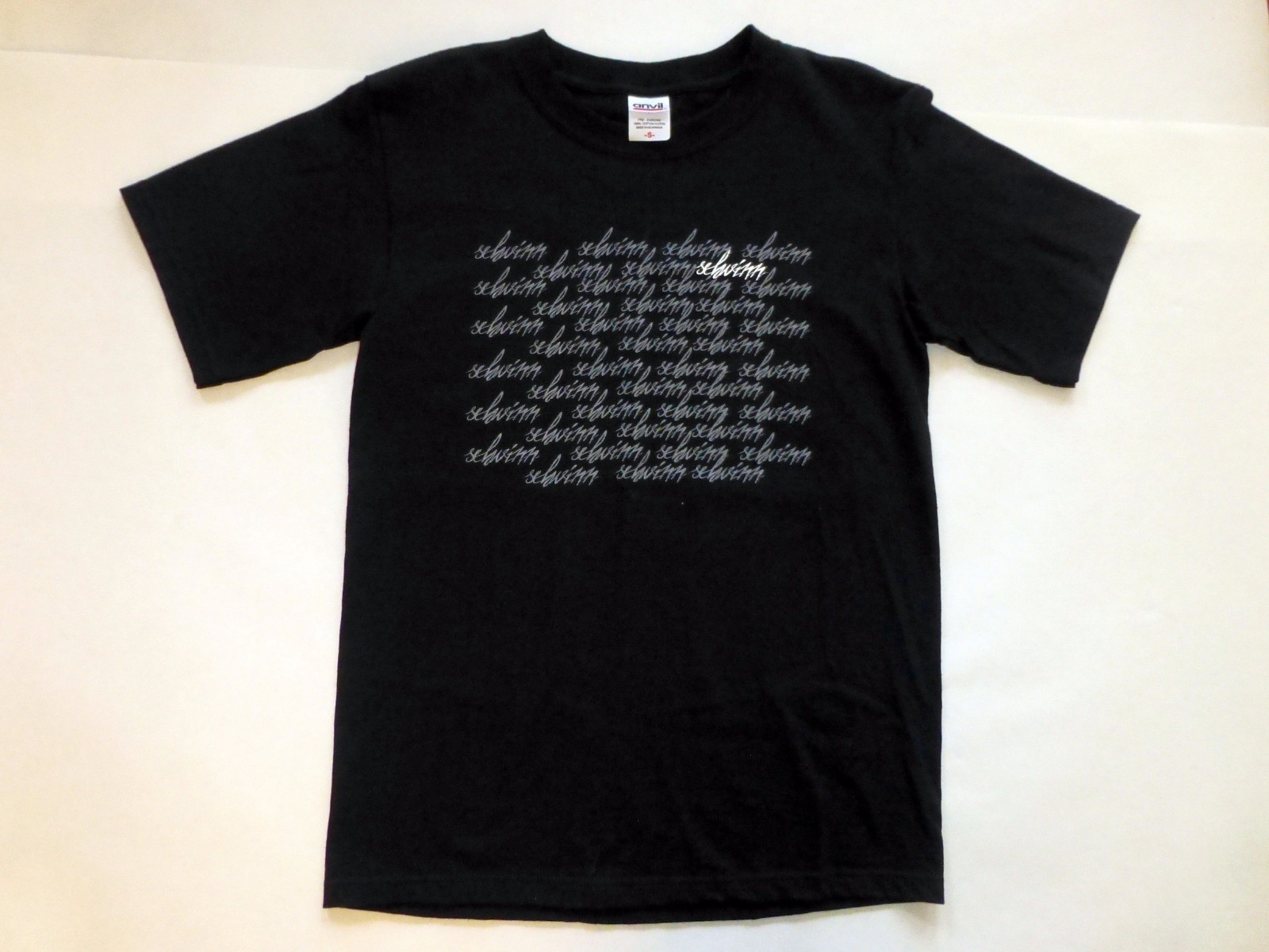 New Black Schwinn T Shirt Mens SMALL w/ Cursive Script Graphic Bike Bicycle