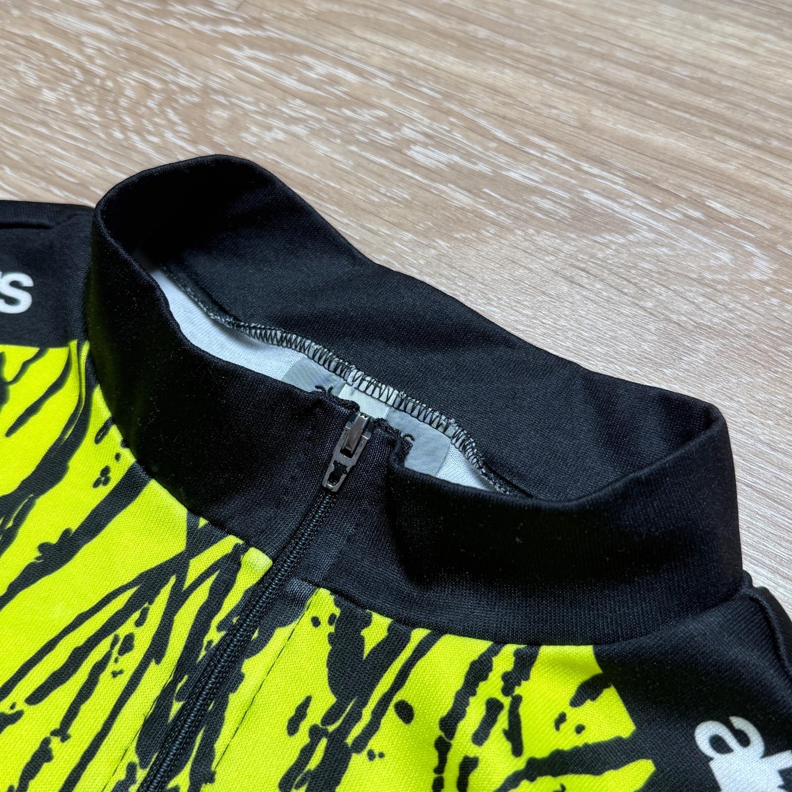 Rare Vintage 90s Alpinestars USA Cycling Retro Jersey Neon Splatter T-Shirt Sz L