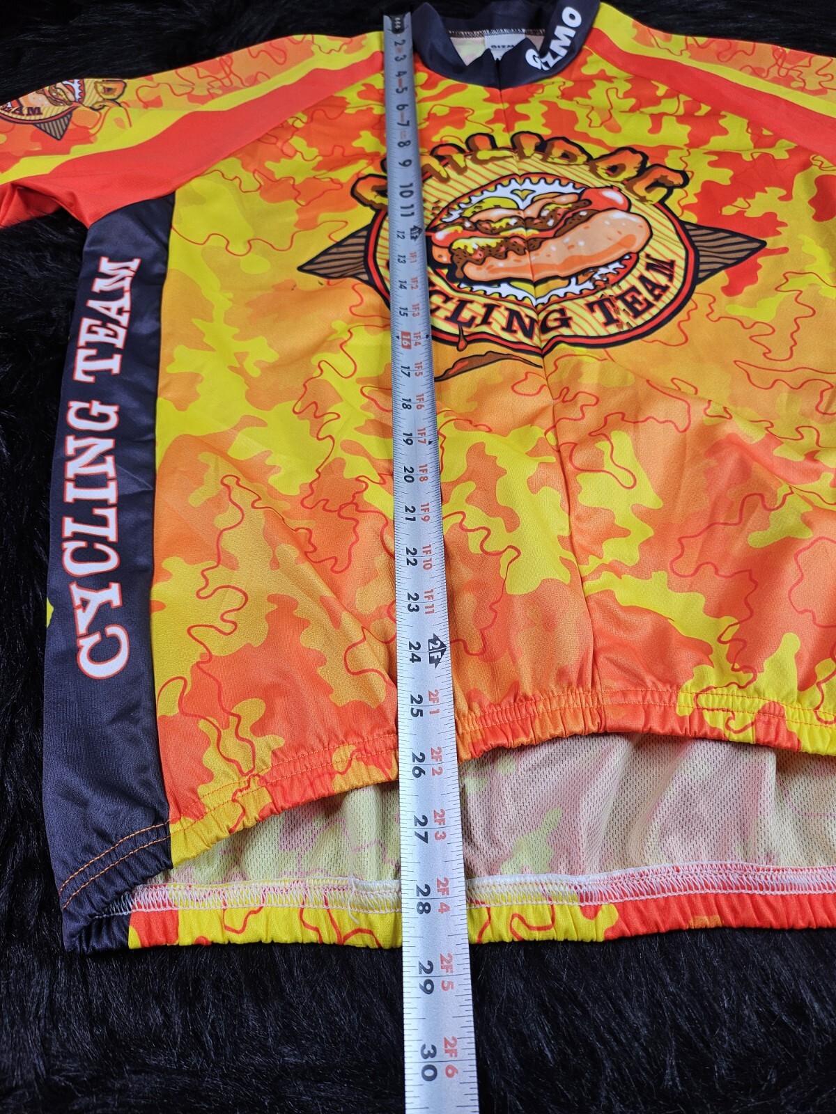 Gizmo Cycling Jersey Mens XL Chilli Dog Print Pullover 1/2 Zip Polyester NWOT