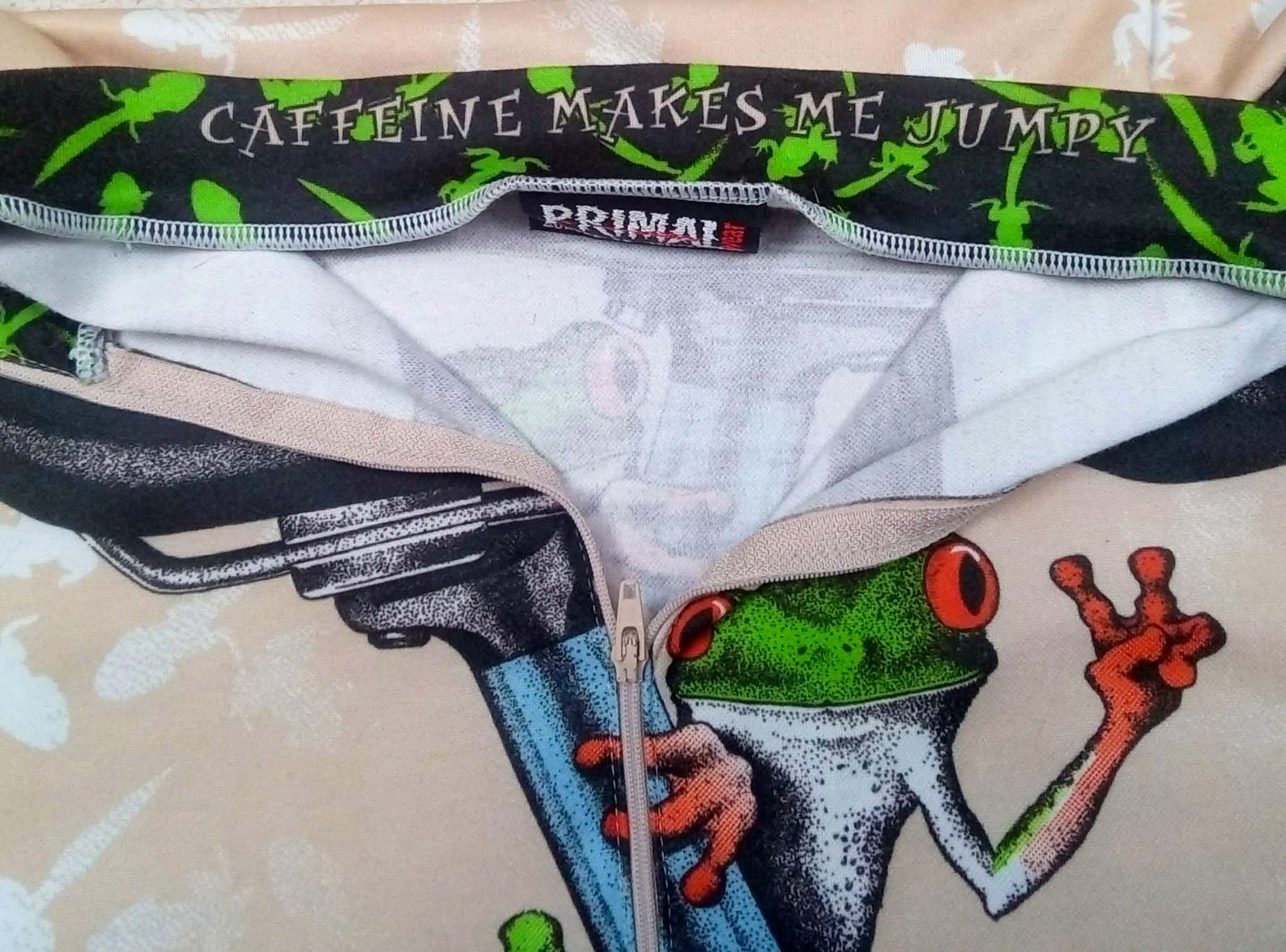 VTG 1999 Primal Wear “Easy Rider” Frog Cycling Jersey Caffeine Makes Me Jumpy XL