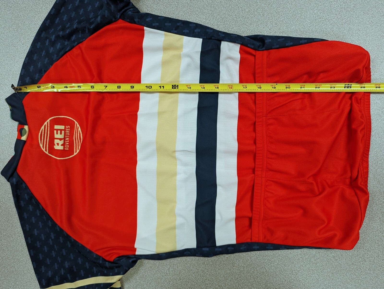 Voler REI Adventures Multi Color Cycling Jersey 3/4 Zip Bike Shirt M