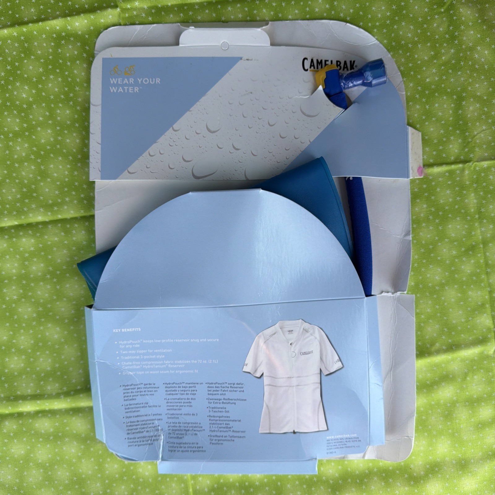NEW CamelBak VeloBak Hydration Compression Cycling Jersey Gray 72oz Women’s Med