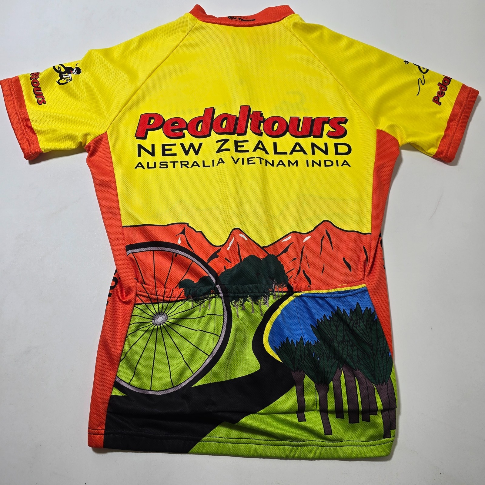 Ultimo Pedaltours Cycling Jersey Womens Medium Multicolor Graphic Performance