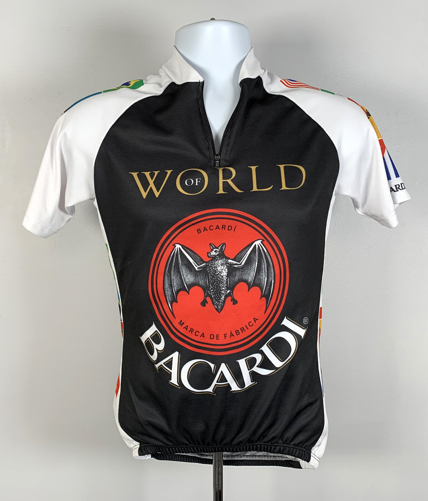 World of Bacardi Rum Bat Logo Bicycle Bike Jersey Mens Medium Colorful