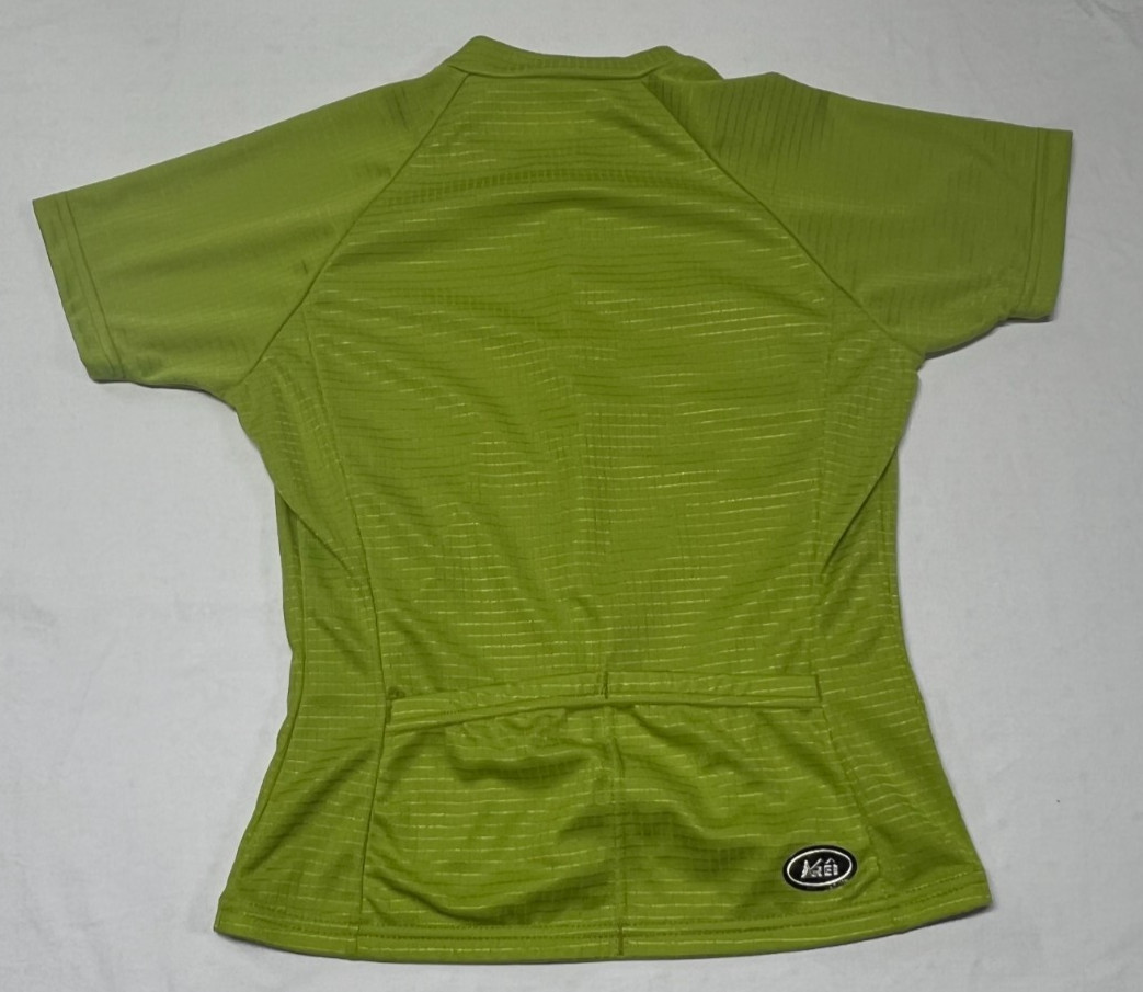 REI women’s cycling Jersey size Medium – Green – women’s