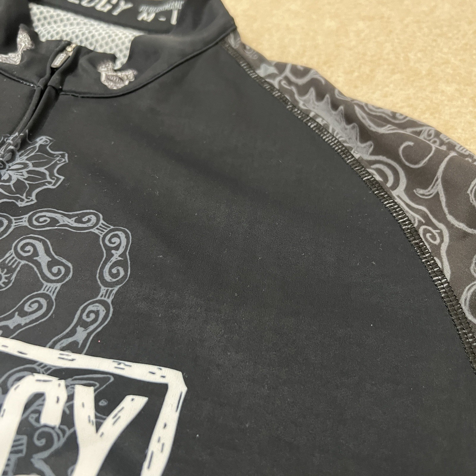 Cycology Jersey Mens M-L Cycling Full Zip All Over Print Skull Tribal Graphic