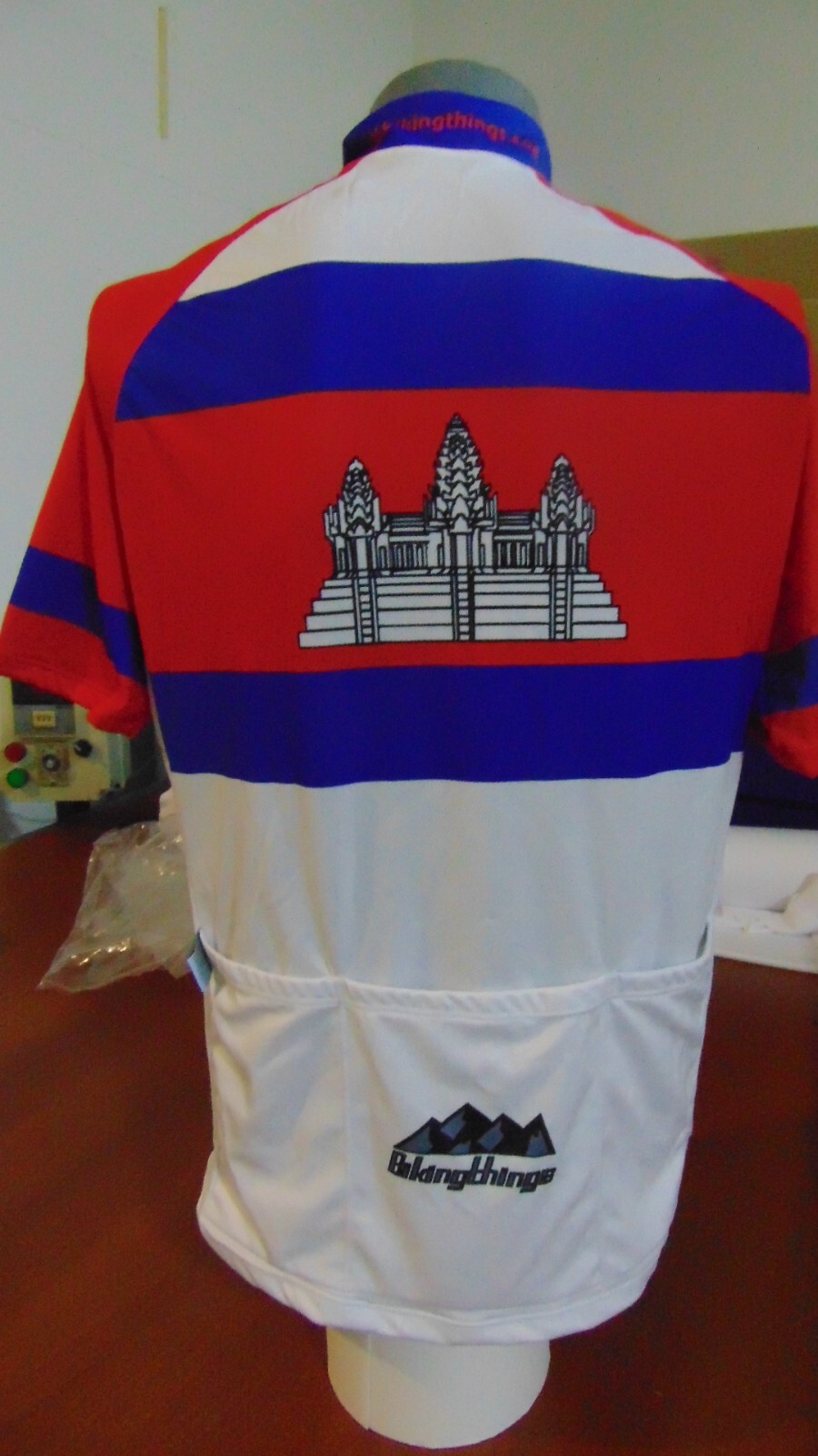 CAMBODIA BIKE JERSEY SOUTH ASIA CYCLING BIKE SHIRT SIZE L BIKE JERSEY CAMBODIA