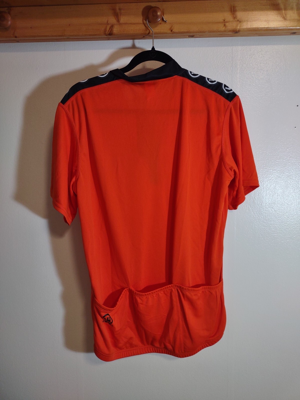 Canari Mens L Red Orange Black Cycling Jersey Short Sleeve NWT Compression