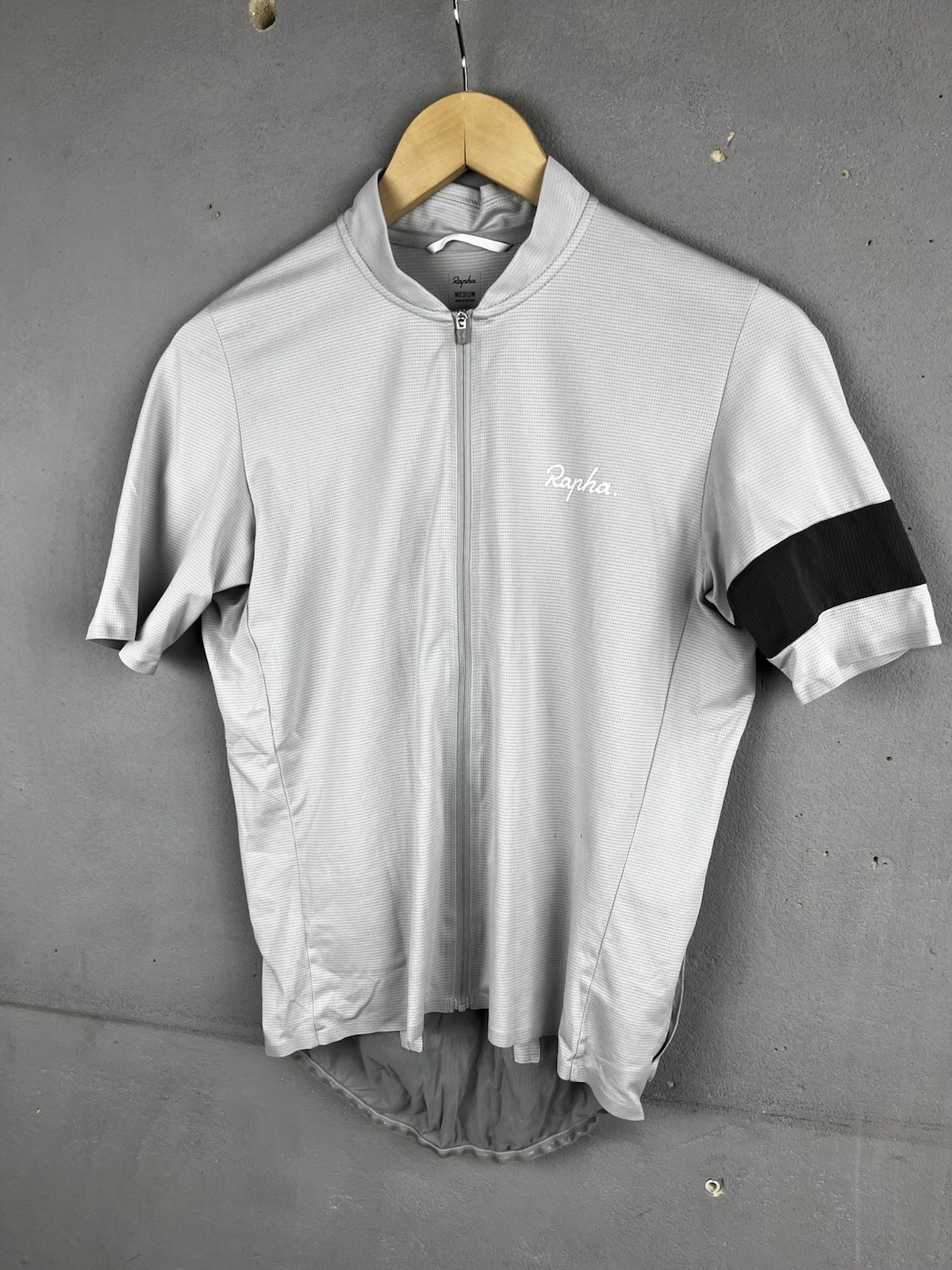 Rapha Pro Team Training Jersey II Forcats de la Route -Size M- EUC! A-35