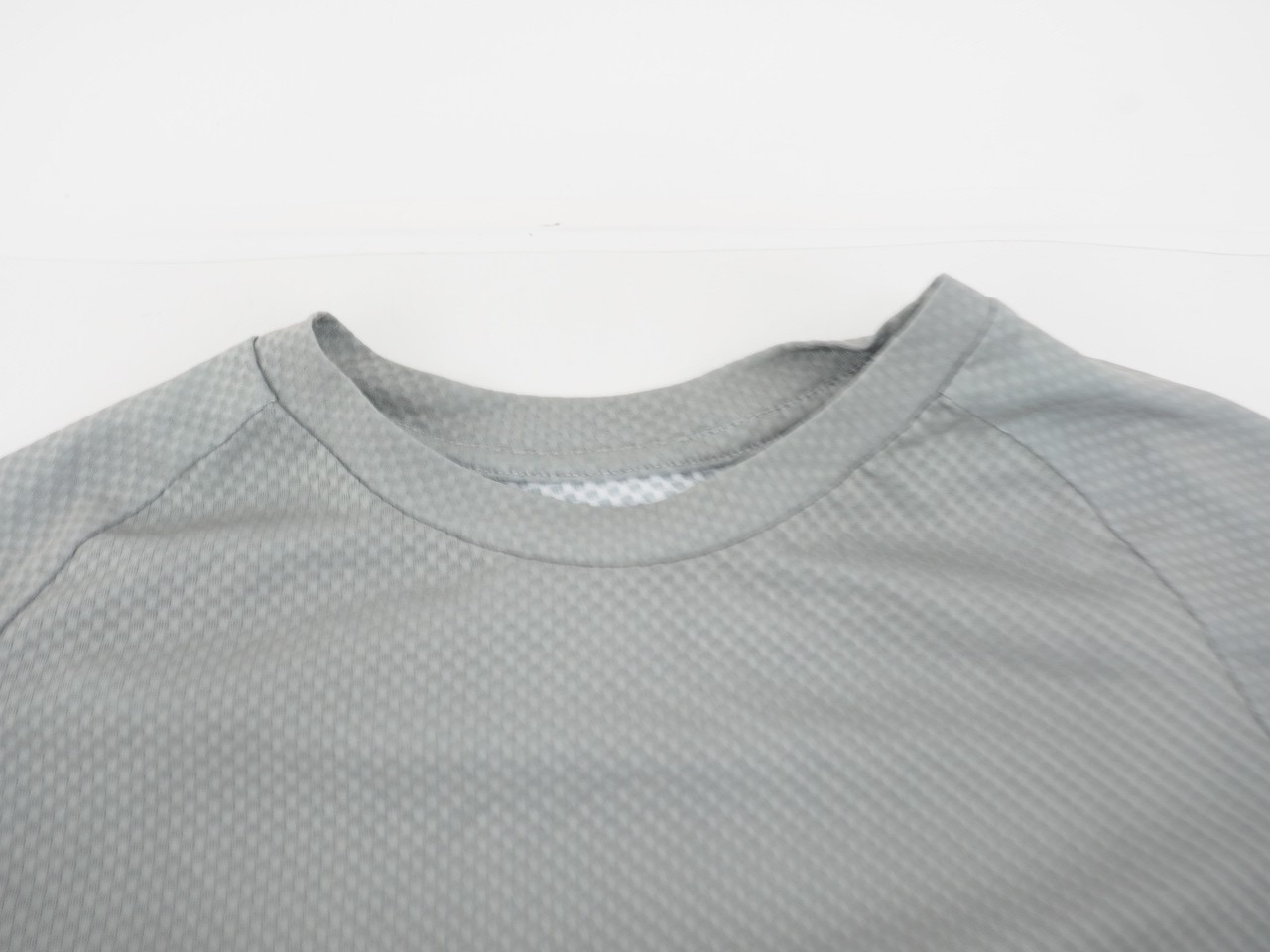 POC Long Sleeve Men’s Mountain Bike Shirt Size Small Gray Gradient