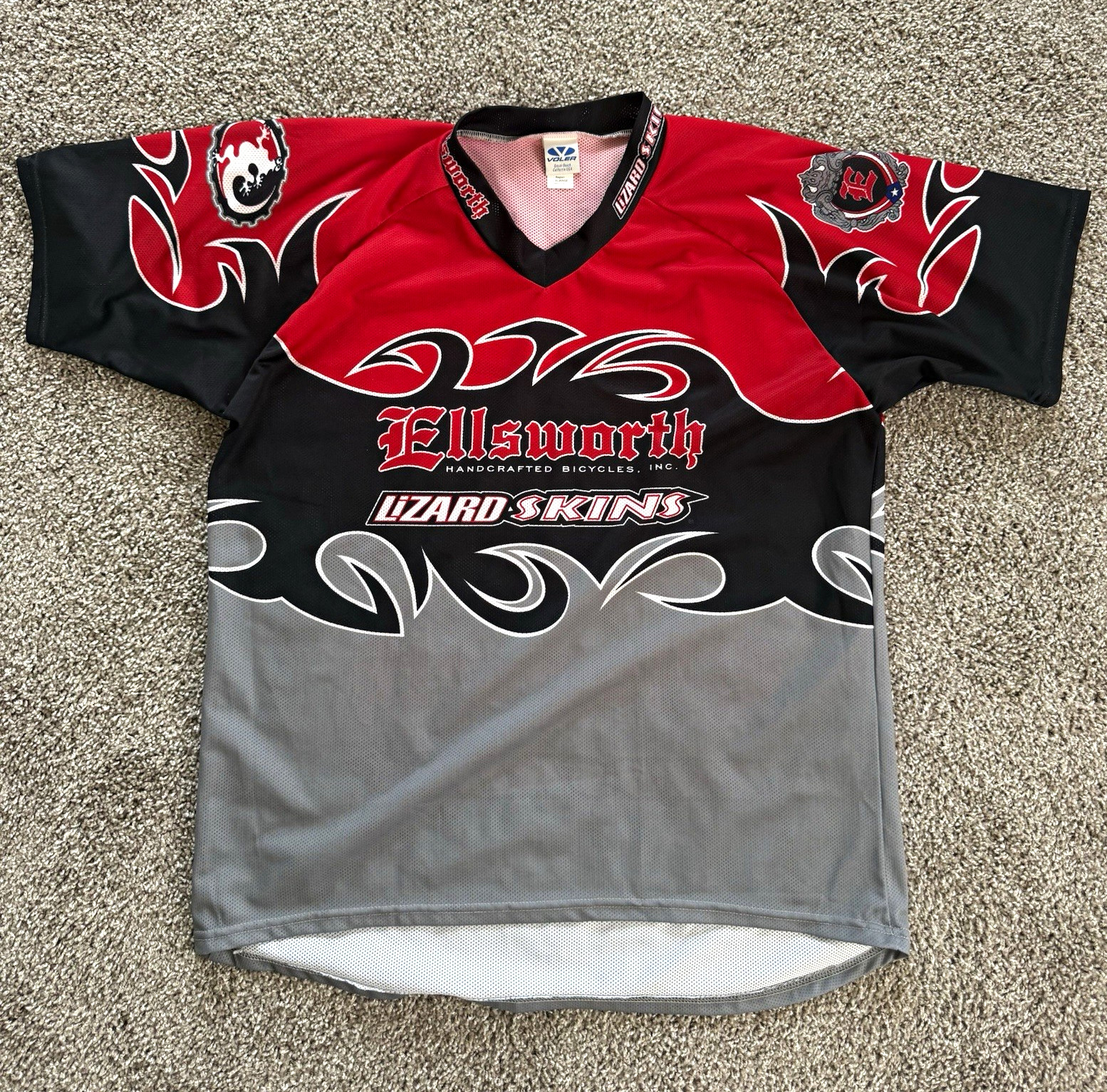 Voler Men’s XL Cycling Jersey V-Neck Short Sleeve Breathable Mesh Red/Blk